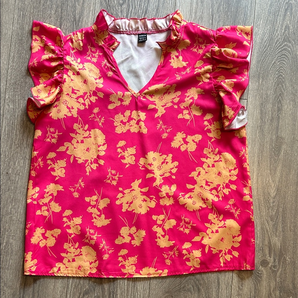 Women’s Shein Floral Ruffle Sleeve Blouse